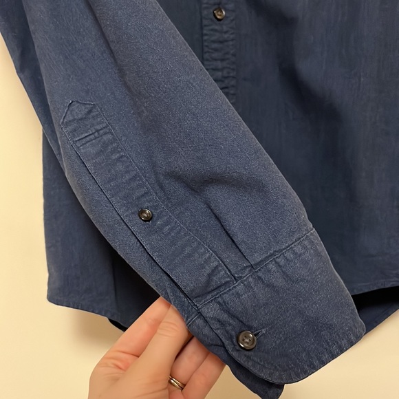 Abercrombie & Fitch - Navy Blue Button Up Longsleeve - Size Small - Picture 7 of 8